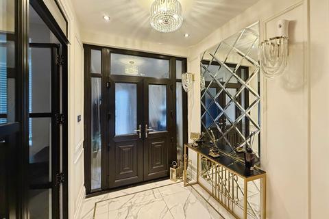4 bedroom terraced house for sale, Middleton Gardens, Ilford, Essex