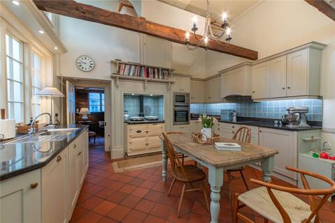 5 bedroom terraced house for sale, Bridge Street, Hungerford, Berkshire, RG17