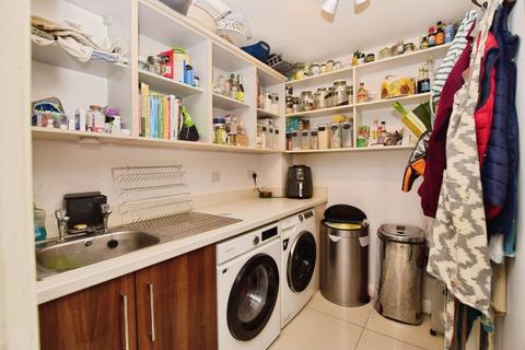 1 bedroom in a house share to rent, Blakiston Close Ashington RH20