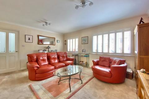 4 bedroom detached house for sale, Oldenburg, Whiteley