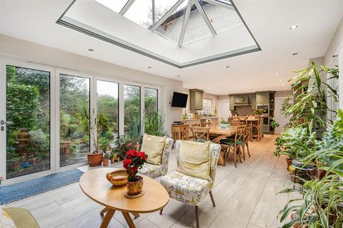 5 bedroom detached house for sale, Gills Hill Lane, Radlett