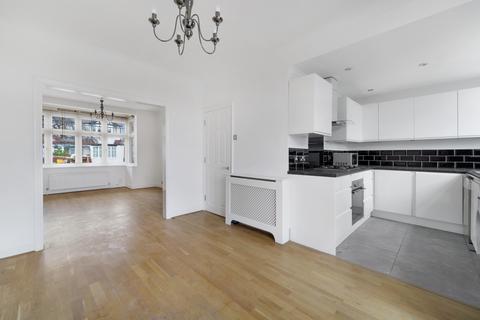 4 bedroom terraced house to rent, Southway, London SW20