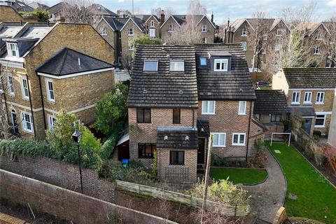 5 bedroom semi-detached house to rent, Albany Terrace, Albany Passage, Richmond, TW10