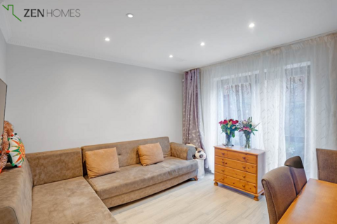 3 bedroom terraced house for sale, London E10