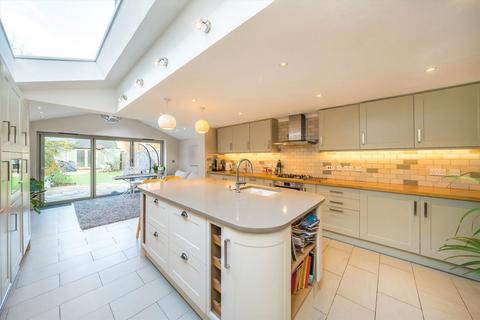 4 bedroom house for sale, Kingswood Road, London SW19