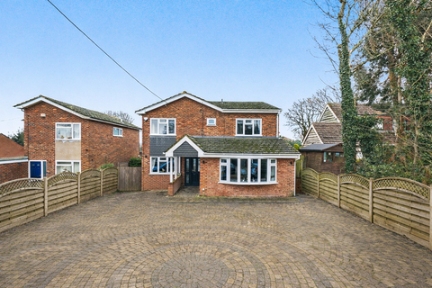 5 bedroom detached house for sale, Tunbury Avenue, Chatham ME5