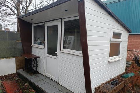 2 bedroom end of terrace house for sale, Portland Street, Nottingham NG17