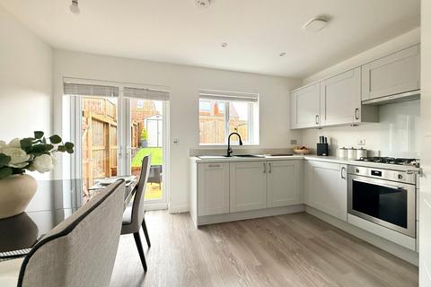 2 bedroom terraced house for sale, Merchant Crescent, Faringdon, SN7