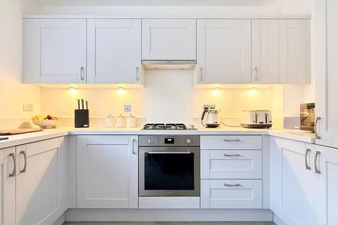 2 bedroom terraced house for sale, Merchant Crescent, Faringdon, SN7