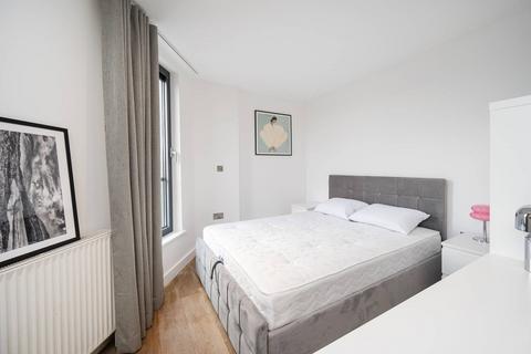 undefined, Richmond Road, London Fields, London, E8