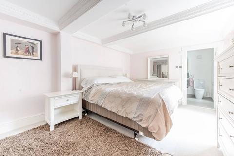 2 bedroom flat for sale, Manson Place, South Kensington, London, SW7