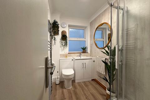 2 bedroom flat to rent, Lorna Road, Lorna Court, BN3