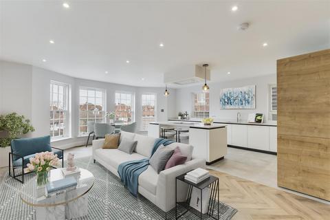 2 bedroom flat to rent, High Beeches, West Heath Road, Hampstead, NW3