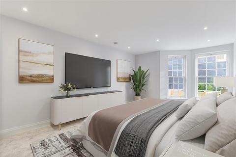 2 bedroom flat to rent, High Beeches, West Heath Road, Hampstead, NW3