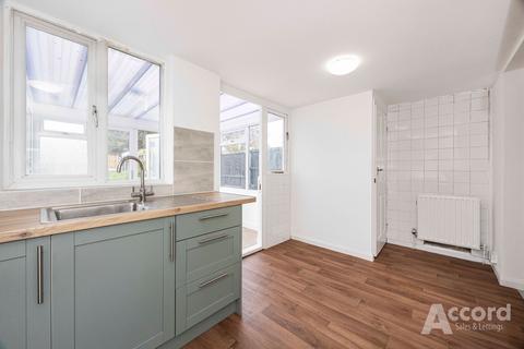 3 bedroom terraced house for sale, The Drive, Collier Row, RM5