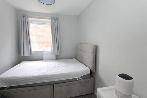 2 bedroom flat for sale, Huxley Close, Northolt, UB5