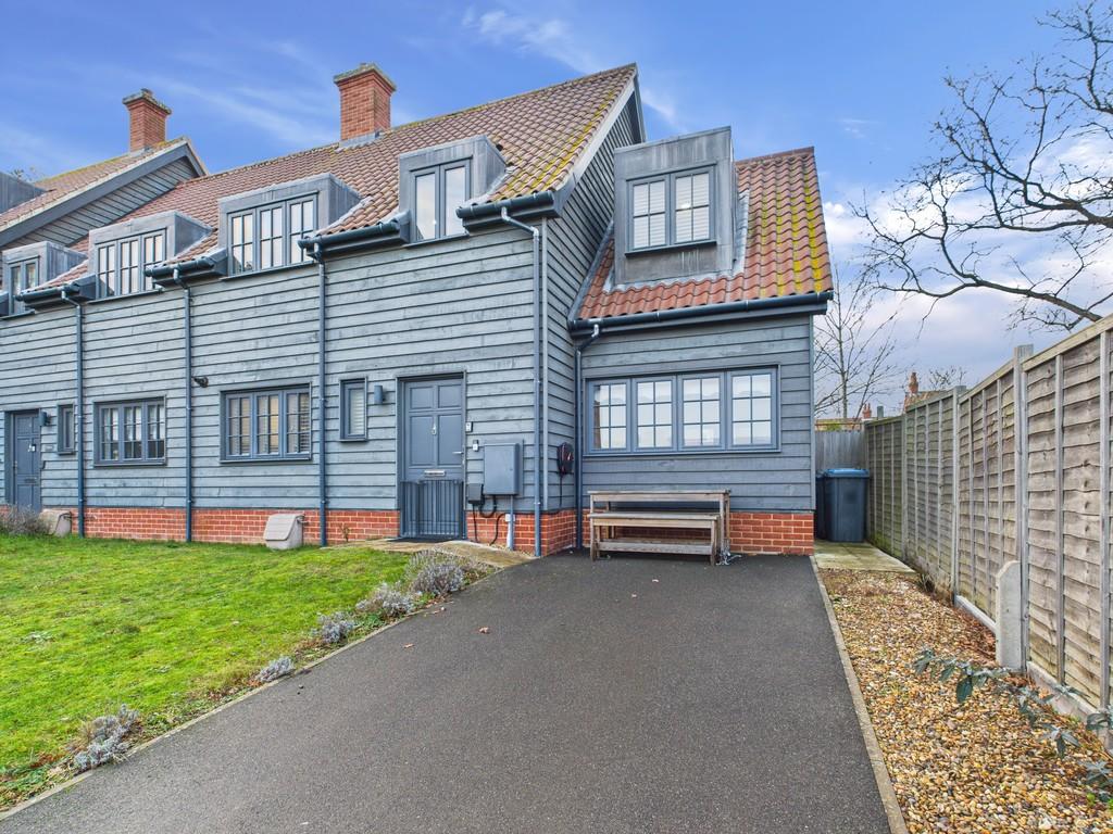 10 Oaks Court Thorpeness IP16 4 FF Front of House C