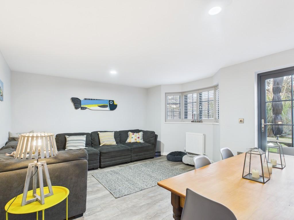 10 Oaks Court Thorpeness IP16 4 FF Living Room