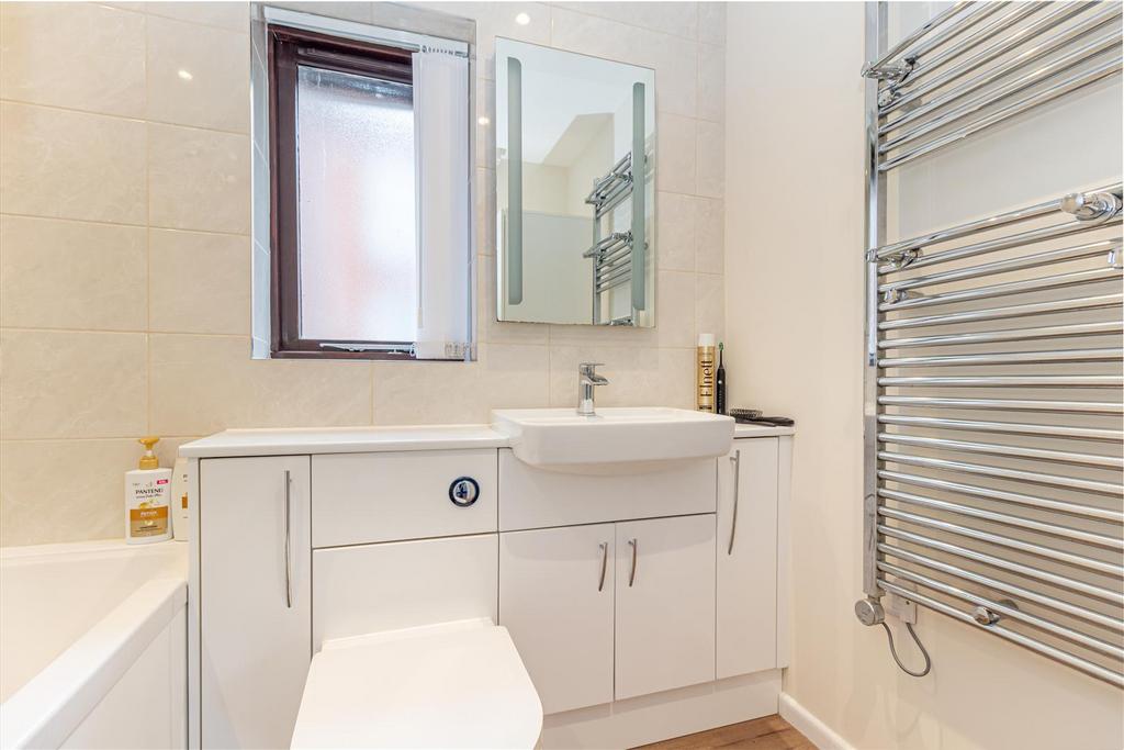 Bathroom-1.jpg