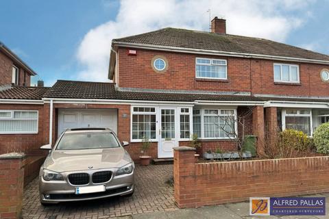 2 bedroom semi-detached house for sale, Birch Avenue, Whitburn