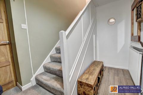 2 bedroom semi-detached house for sale, Birch Avenue, Whitburn