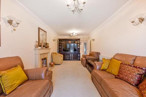 undefined, Oak View Gardens, Slough, SL3