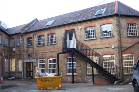 Office to rent, Lynton Rd London N8 8SL