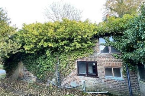 undefined, TOTTENHILL - Renovation/Redevlopment Opportunity (STP) on 1/4 acre