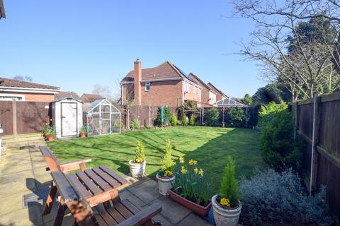 4 bedroom detached house for sale, Fallow Road, Shawbirch, Telford, TF5 0LS.