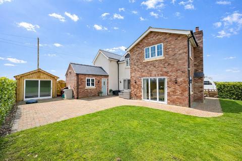 4 bedroom detached house for sale, Elm Lane, Low Fulney