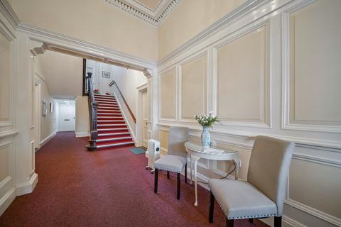 undefined, Gillsland Grove, Merchiston EH10