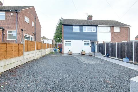 3 bedroom semi-detached house for sale, Brookfield Lane East, Cheshunt, Waltham Cross, Hertfordshire, EN8