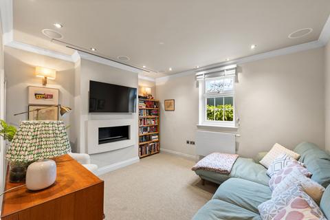 undefined, Oak Road, Leatherhead KT22