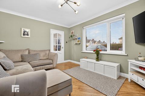 3 bedroom end of terrace house for sale, Heol Dyfed, Heath , Cardiff