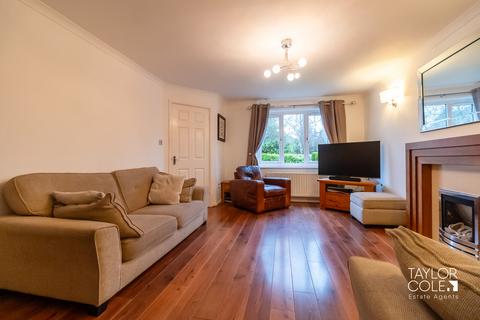 3 bedroom semi-detached house for sale, Harwood Drive, Dosthill