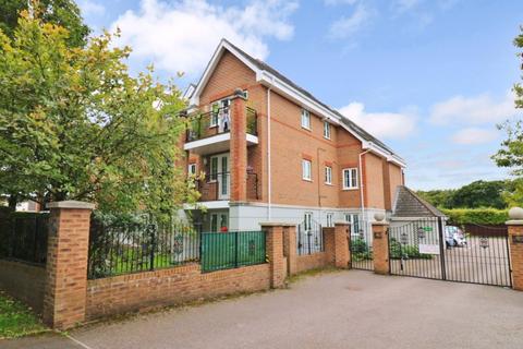 2 bedroom flat for sale, Wildern Lane, Southampton SO30
