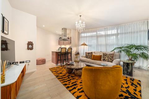 1 bedroom apartment to rent, Kingfisher House, Battersea Reach