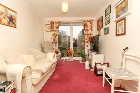 4 bedroom detached house for sale, Pershore Close, Wellingborough NN8
