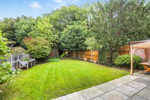 undefined, Colston Avenue, Carshalton