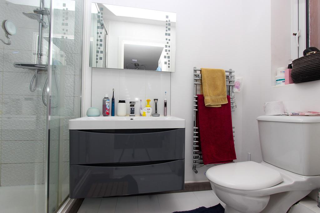 Ensuite Shower Room