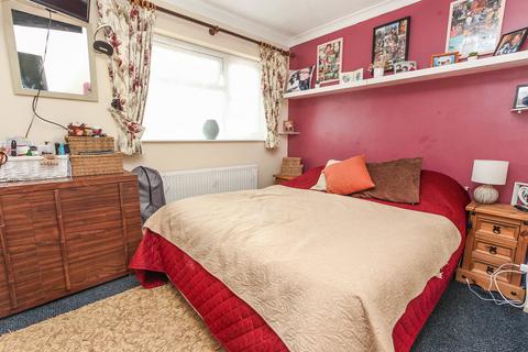 undefined, Weldon Close, Wellingborough NN8