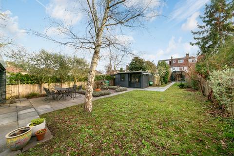 4 bedroom terraced house for sale, Holmesdale Road, Teddington, Middlesex, TW11