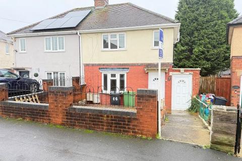 2 bedroom semi-detached house to rent, Bankwell Street, Brierley Hill DY5