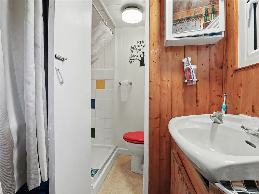 Shower rooom