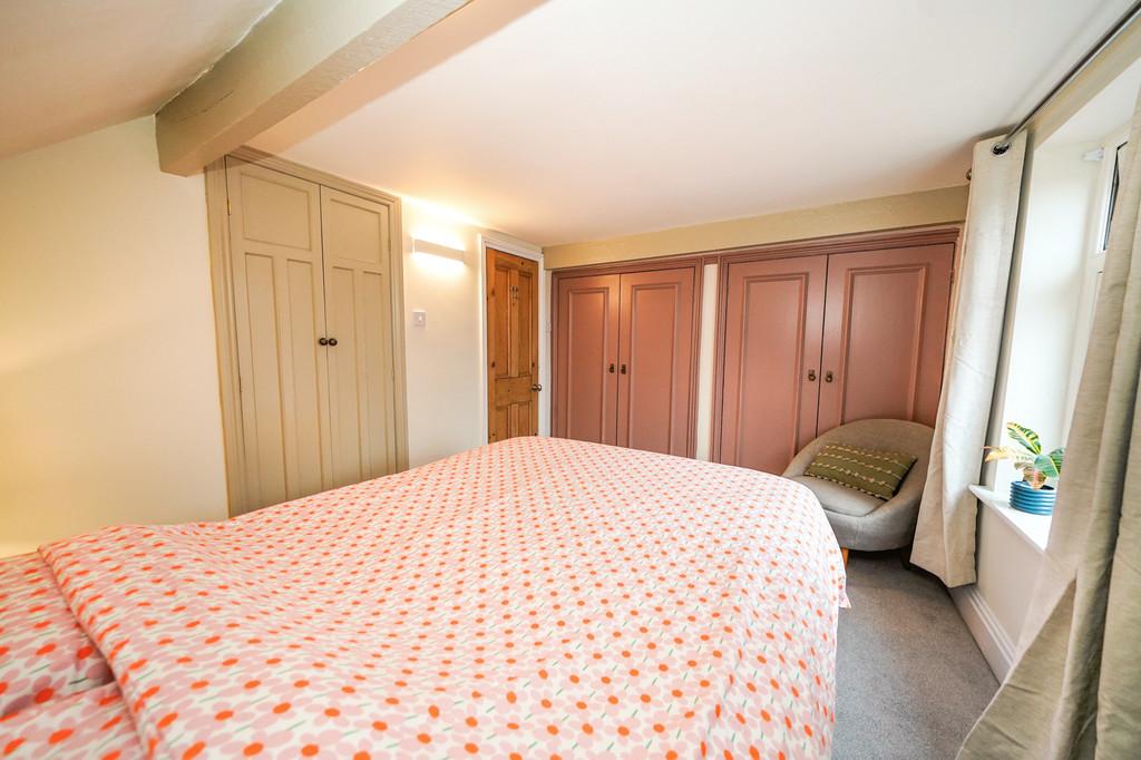 Bed 5be