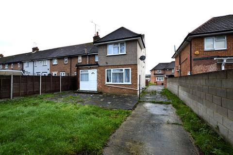 3 bedroom semi-detached house for sale, Wheatley Crescent, Hayes