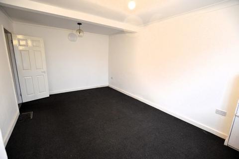 3 bedroom semi-detached house for sale, Wheatley Crescent, Hayes