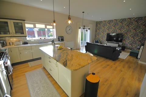 undefined, Hatchell Drive, Doncaster DN4