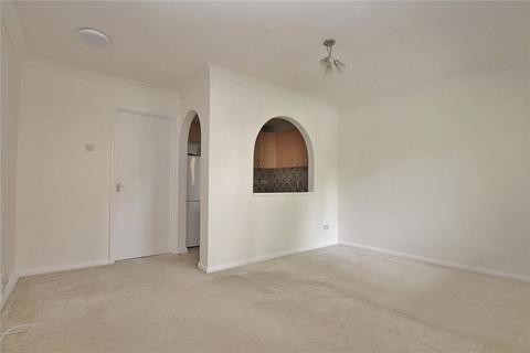 1 bedroom flat for sale, Alexandra Gardens, Woking GU21