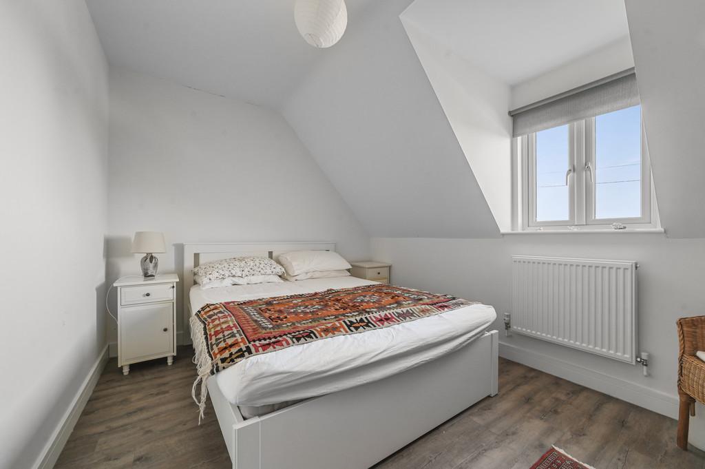 Standish-bedroom